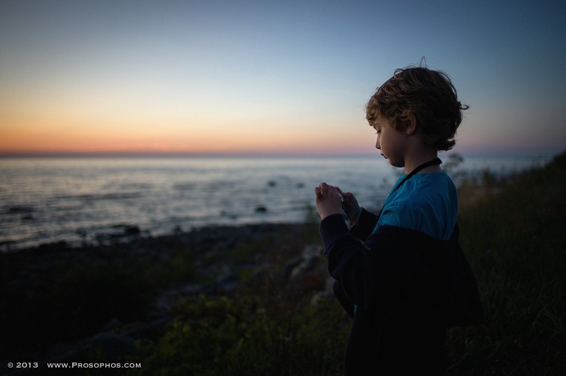 the-photographer-and-the-dying-light