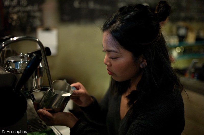 barista-3-nocturne-at-de-mello