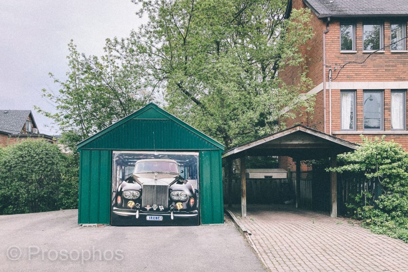 Luxury - Prosophos - iPhone