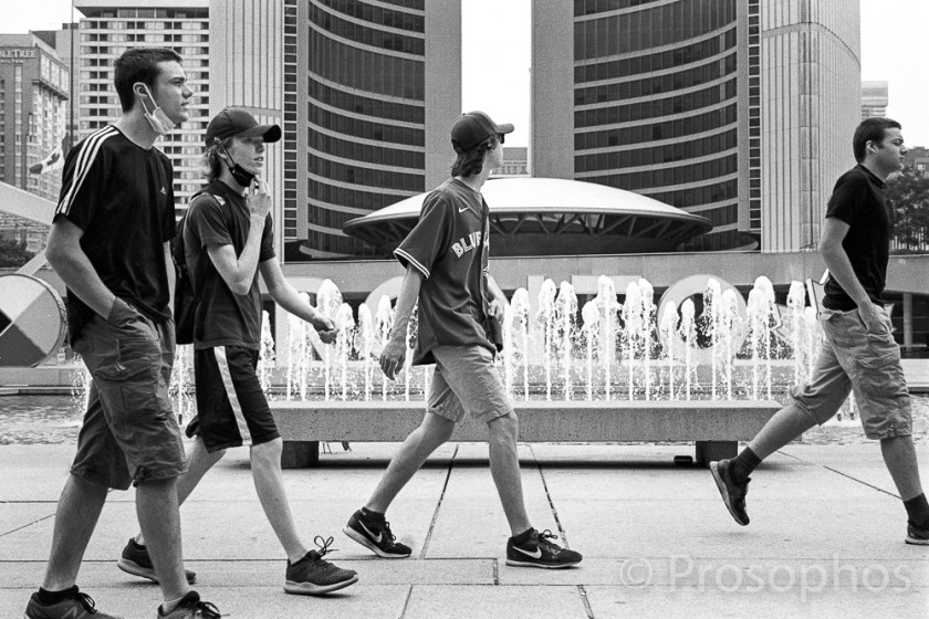 "In Sync" - Prosophos - Leica M3 - Voigtlander 50mm Nokton 1.5 II - Kodak Tri-X 400