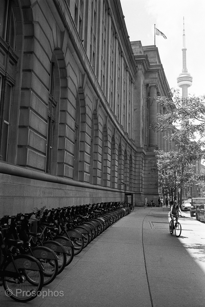 "Postcard from Toronto" - Prosophos - Leica M2-R, Voigtländer Ultron Vintage Line 35mm f:2 Aspherical II, Kodak Tri-X 400, and Plustek 8200i